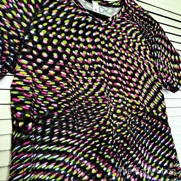 lululemon athletica | SeaWheeze High Neck UV Protective Running Short Sleeve - Picture 2 of 6